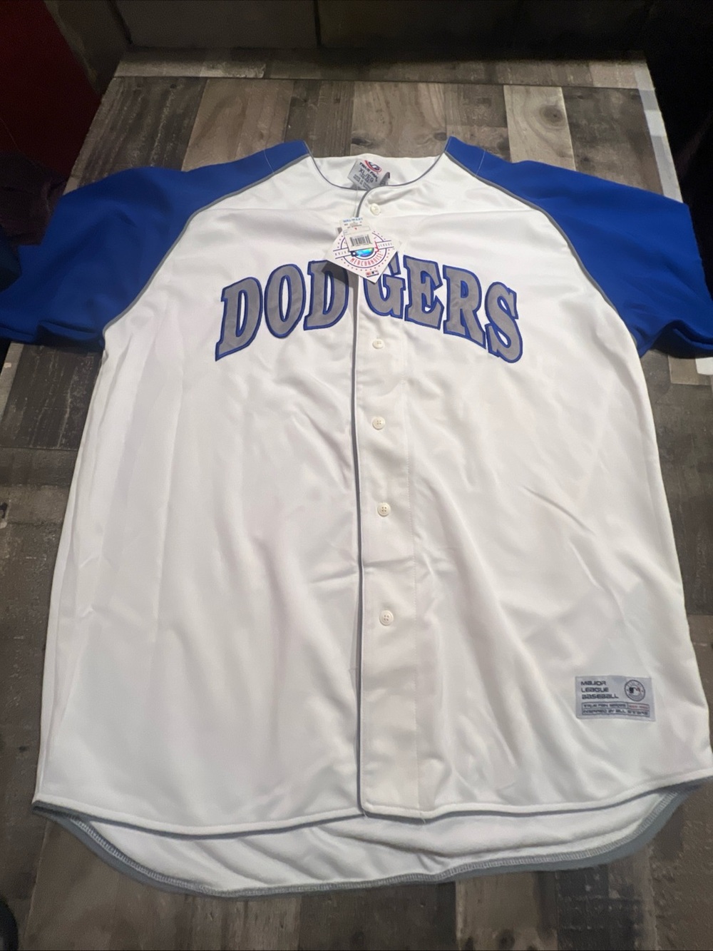 Dodgers Men’s Baseball Jersey - White with Blue Sleeves